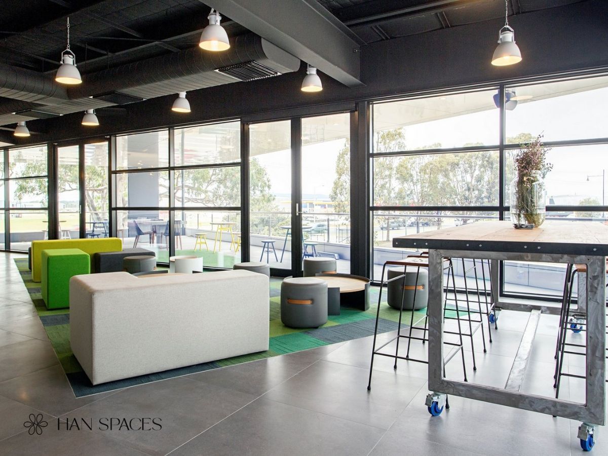 phong-cach-industrial-noi-bat-voi-vat-lieu-be-tong-khung-khep