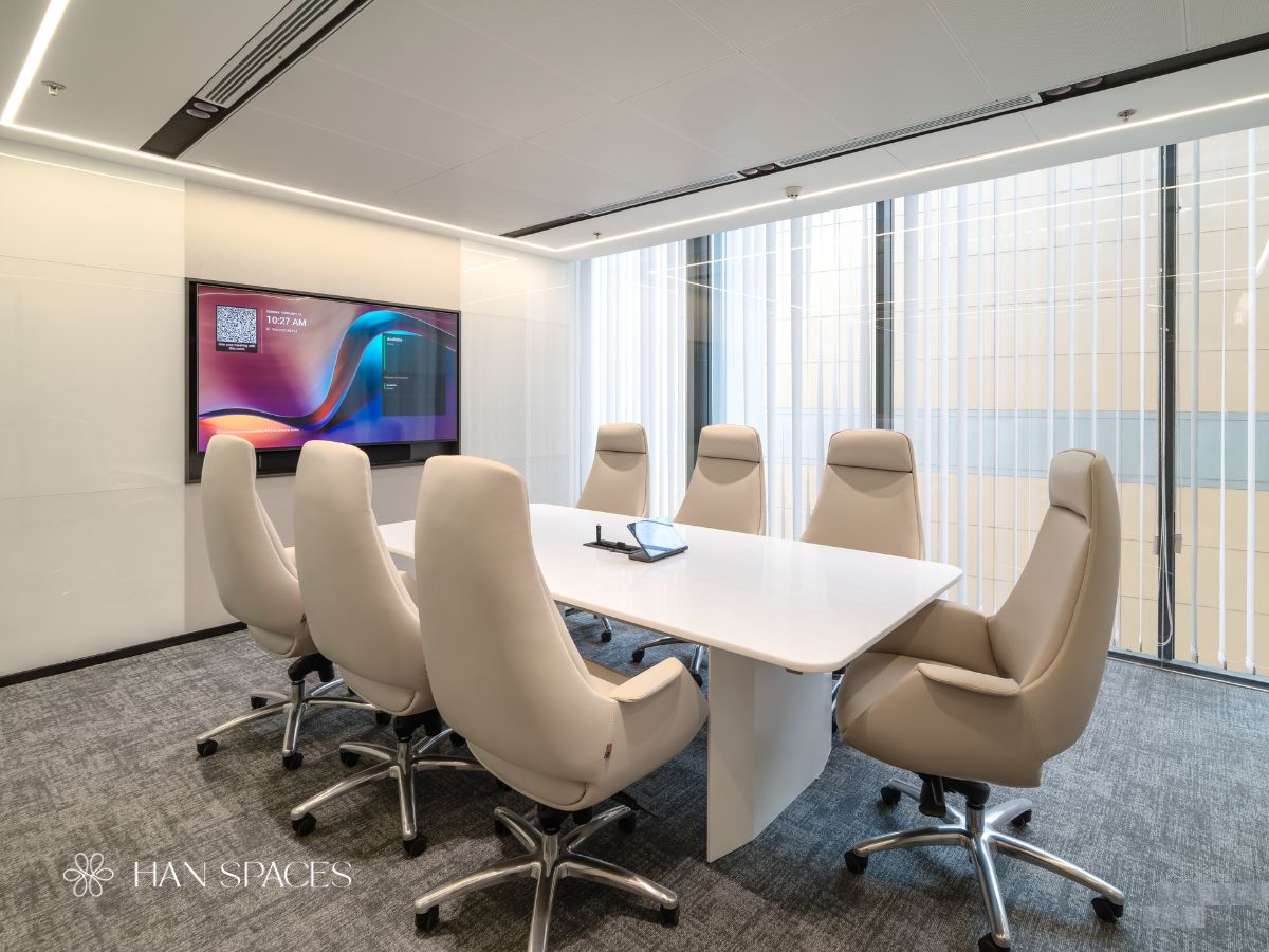 kham-pha-cac-mau-phong-hop-moi-nhat-trendy-hien-nay