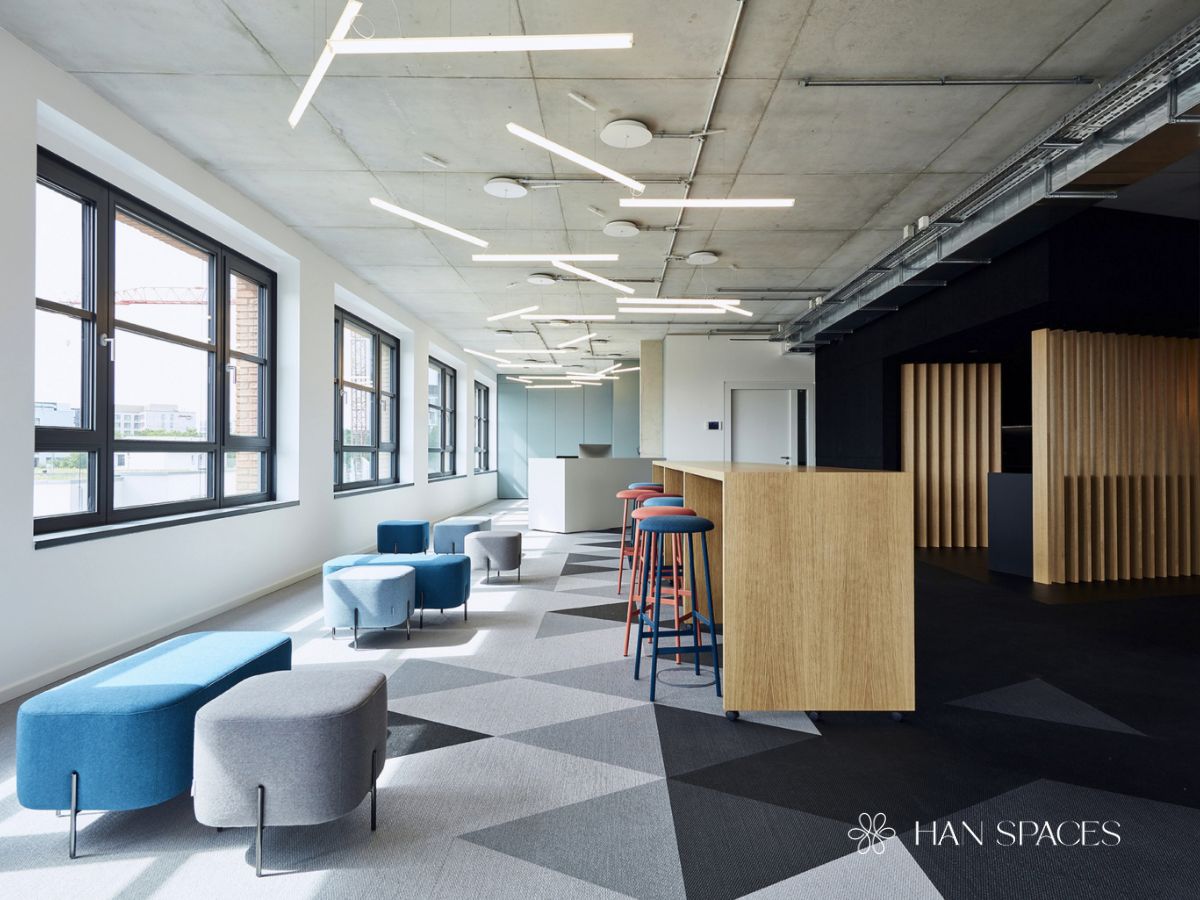 goi-y-mau-trang-tri-van-phong-voi-den-led-da-sac