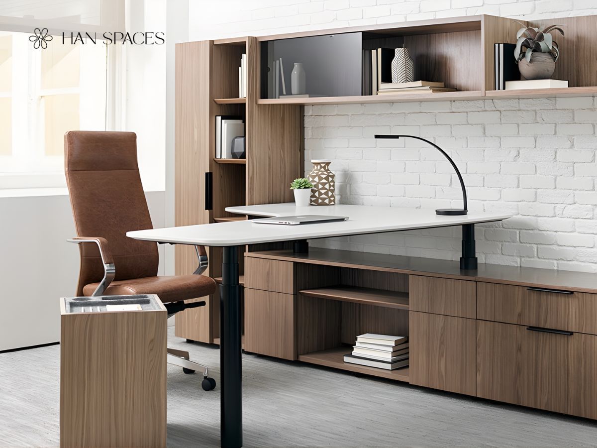 goi-y-mau-van-phong-voi-cac-vat-dung-nho-gon-trung-ke-ban