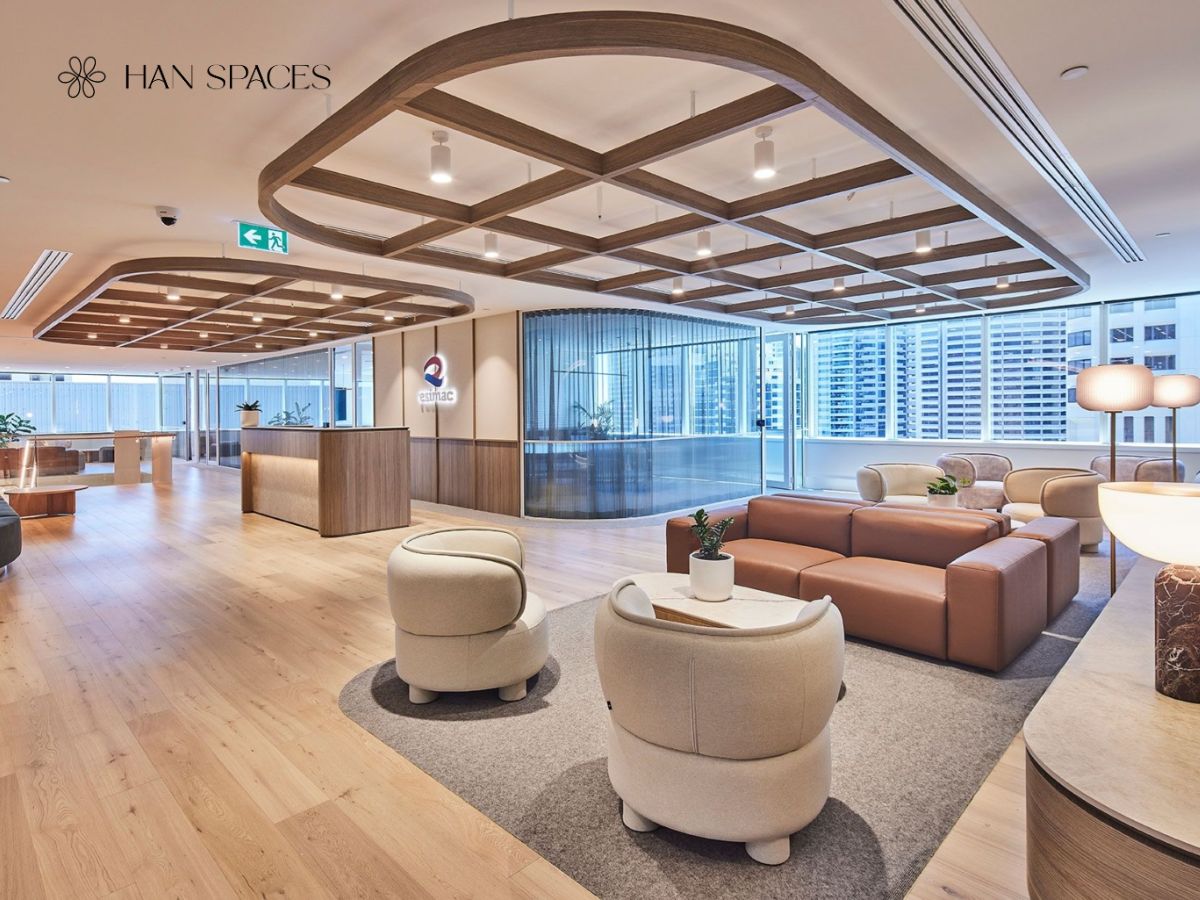 goi-y-mau-thiet-ke-van-phong-voi-san-tham-phan-tach-khu-vuc